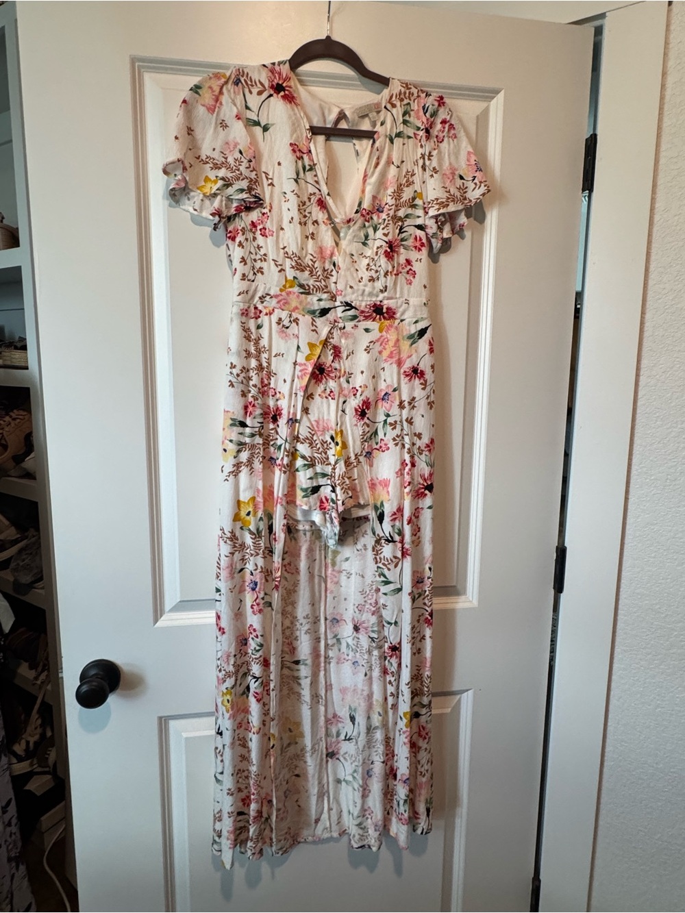 Gianni Bini White Floral Wrap Romper Jumpsuit with Tie